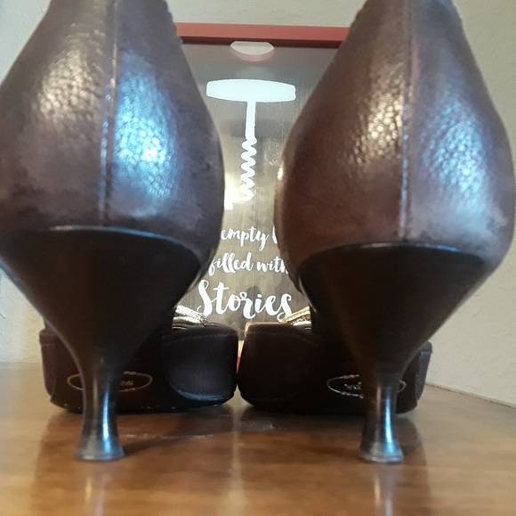 Prada Leather Embellished Pumps - Picture 4 of 6